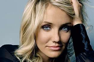 A tall, strikingly attractive blue-eyed natural blonde, Cameron Diaz was born in 1972 in San Diego, the daughter of a Cuban-American father and an Anglo-German mother. Self …